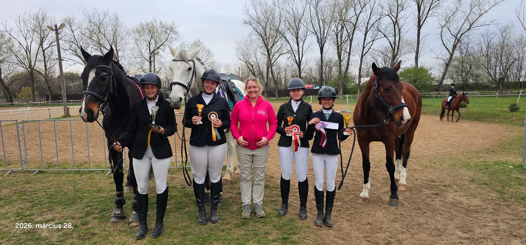 A Hilltop Lovarda csapata