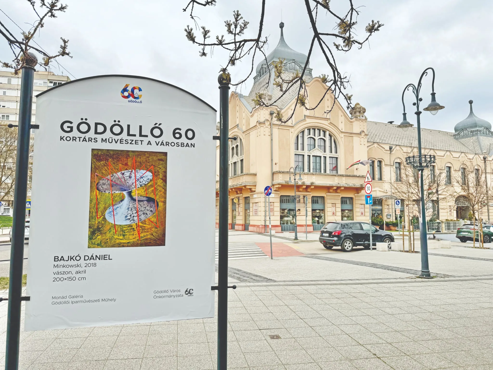 Olyan művészek munkáiból válogattak, akik itt élnek és alkotnak