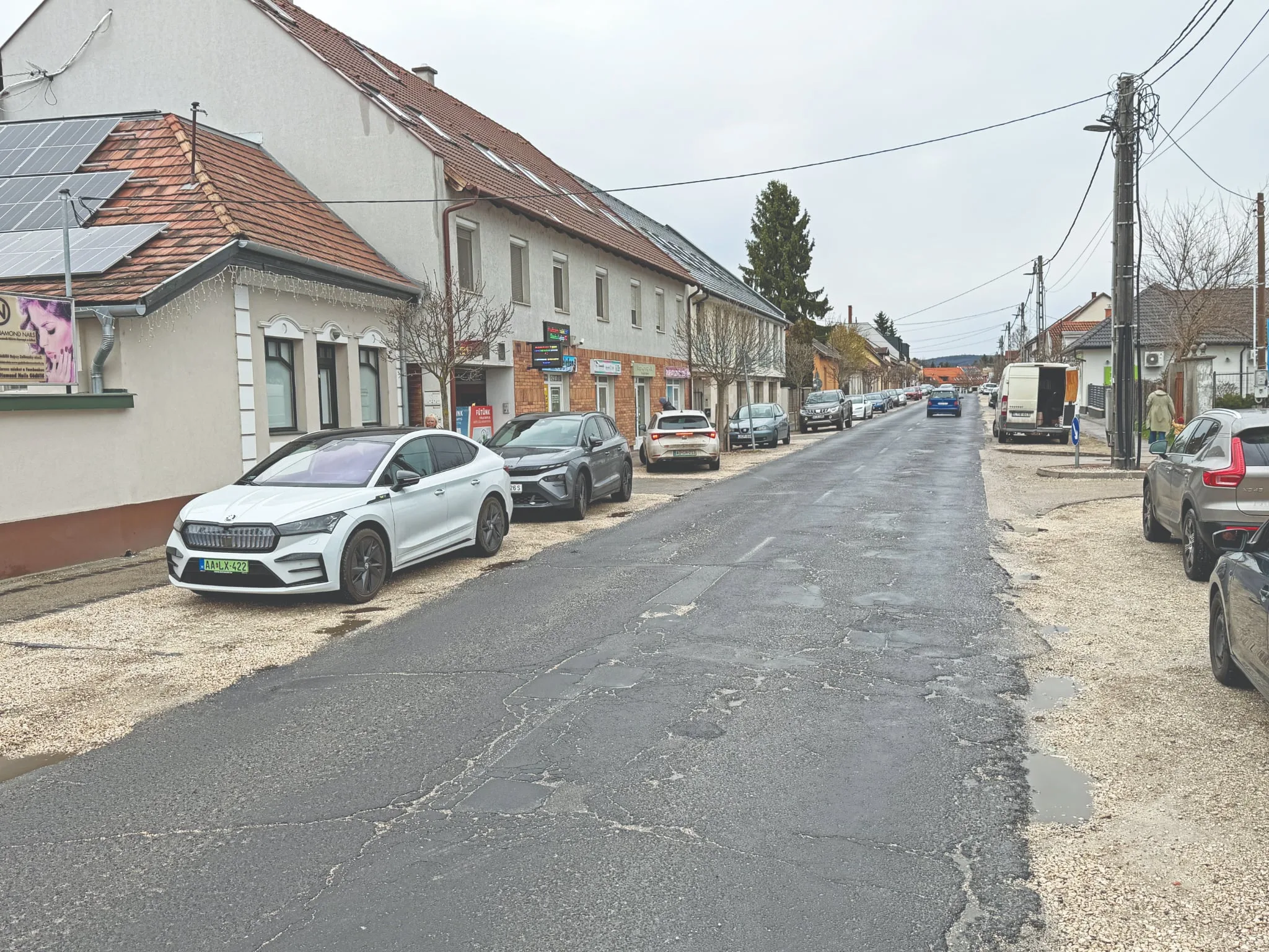 Átmenetileg egyirányú lesz a Bajcsy-Zsilinszky utca. Május végéig tartanak a munkálatok