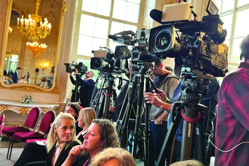 A teljes magyar sajtó jelen volt