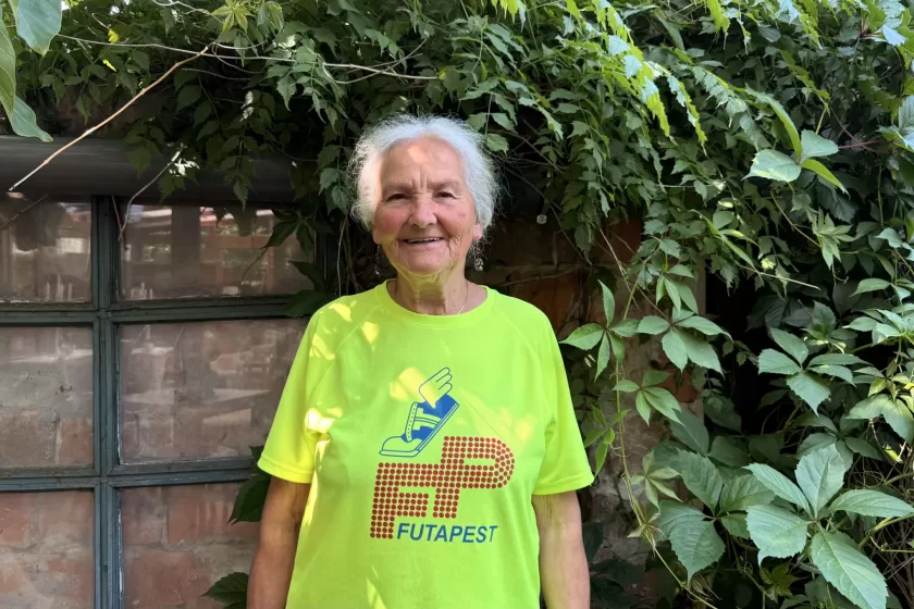 A mindig mosolygós Marika néni