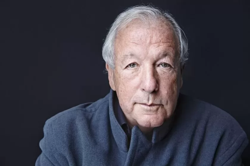 Június 6-án, pénteken ismét Gödöllő vendége
lesz Vámos Miklós