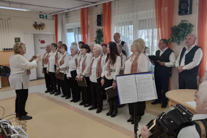 Május végén Siófokon lépnek fel. „A tehetség kortalan.”