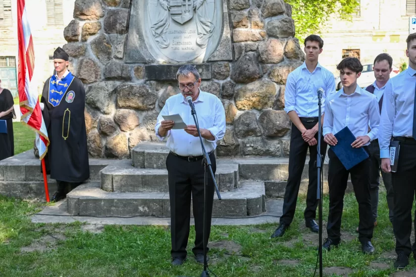 A megemlékezésen Fábián Bertalan alpolgármester mondott beszédet.