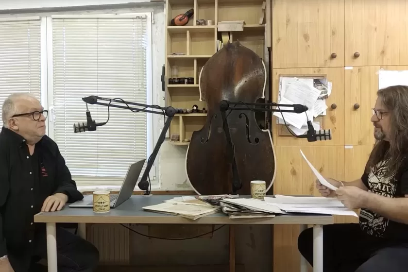 Rácz Barnabás és Lőrincz Károly a Gödöllő Anno podcaststúdióban